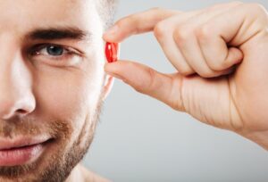 Quels médicaments dois-je arrêter avant une greffe de cheveux